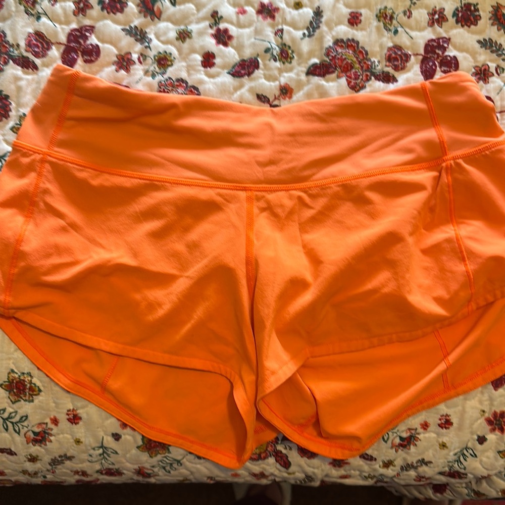 Size 4, 2.5 inch, speed up short limited color edition, highlighter orange